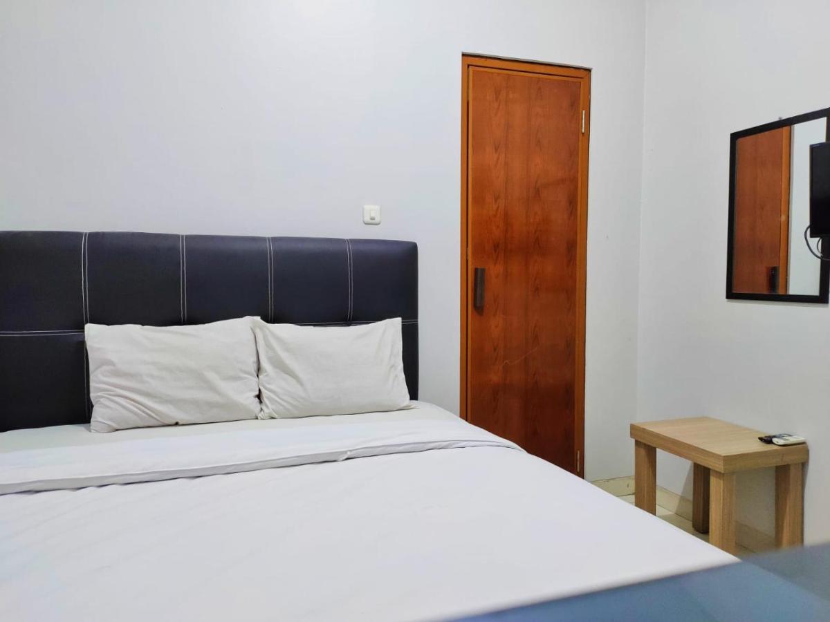 Hotel Syariah Tremigo Guesthouse Cirebon Εξωτερικό φωτογραφία