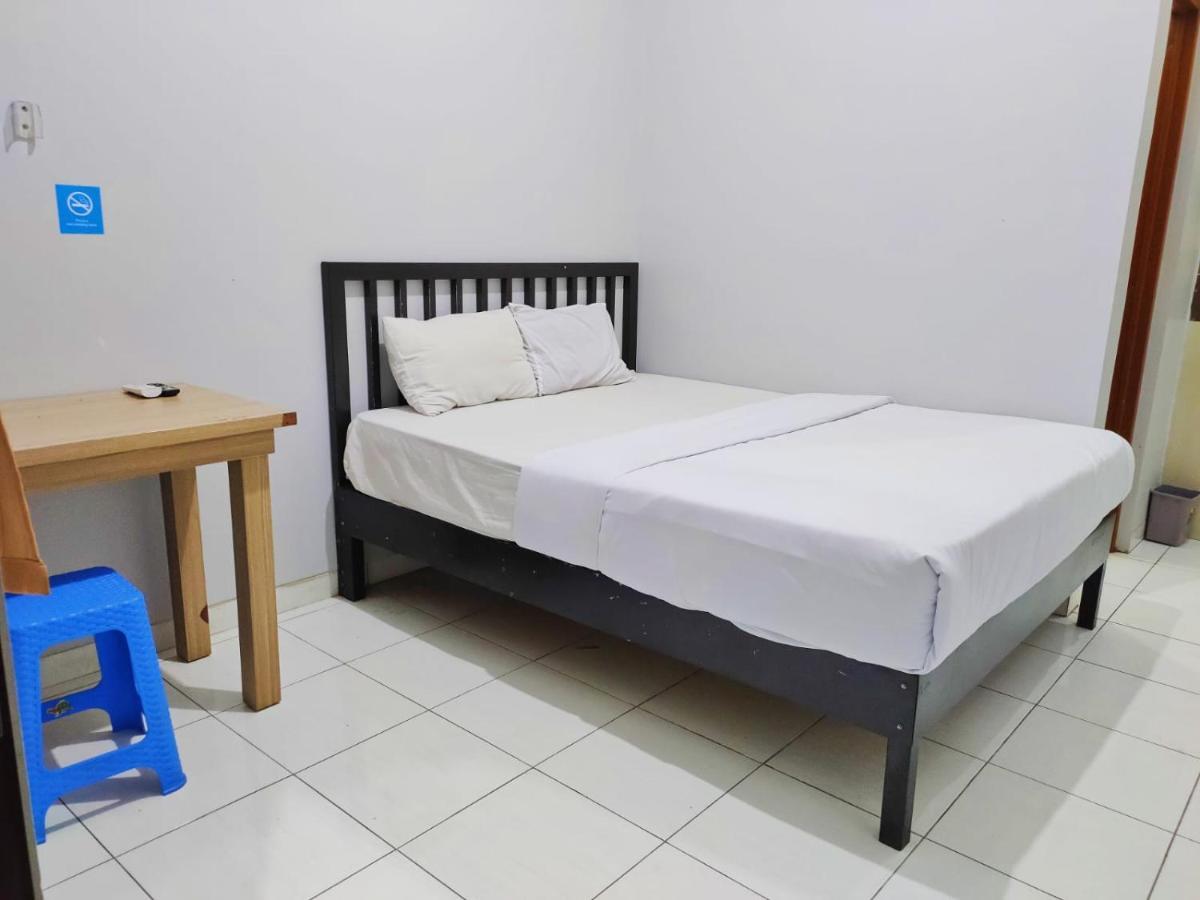 Hotel Syariah Tremigo Guesthouse Cirebon Εξωτερικό φωτογραφία