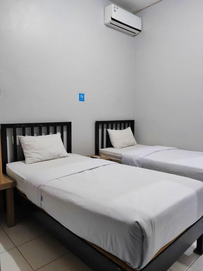 Hotel Syariah Tremigo Guesthouse Cirebon Εξωτερικό φωτογραφία