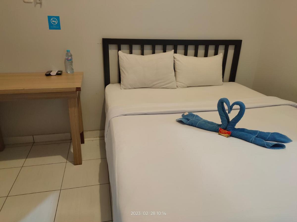 Hotel Syariah Tremigo Guesthouse Cirebon Εξωτερικό φωτογραφία