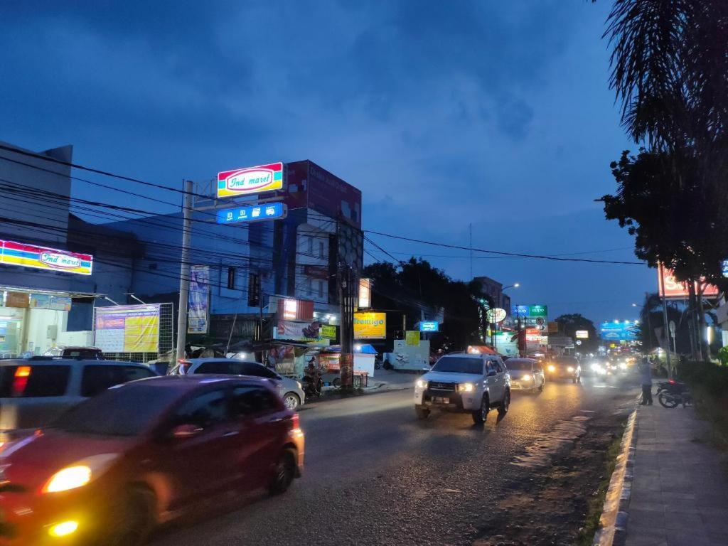 Hotel Syariah Tremigo Guesthouse Cirebon Εξωτερικό φωτογραφία