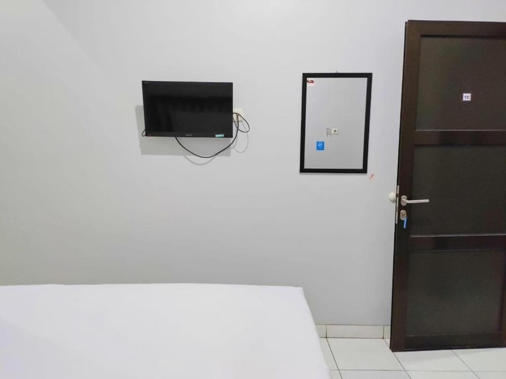 Hotel Syariah Tremigo Guesthouse Cirebon Εξωτερικό φωτογραφία