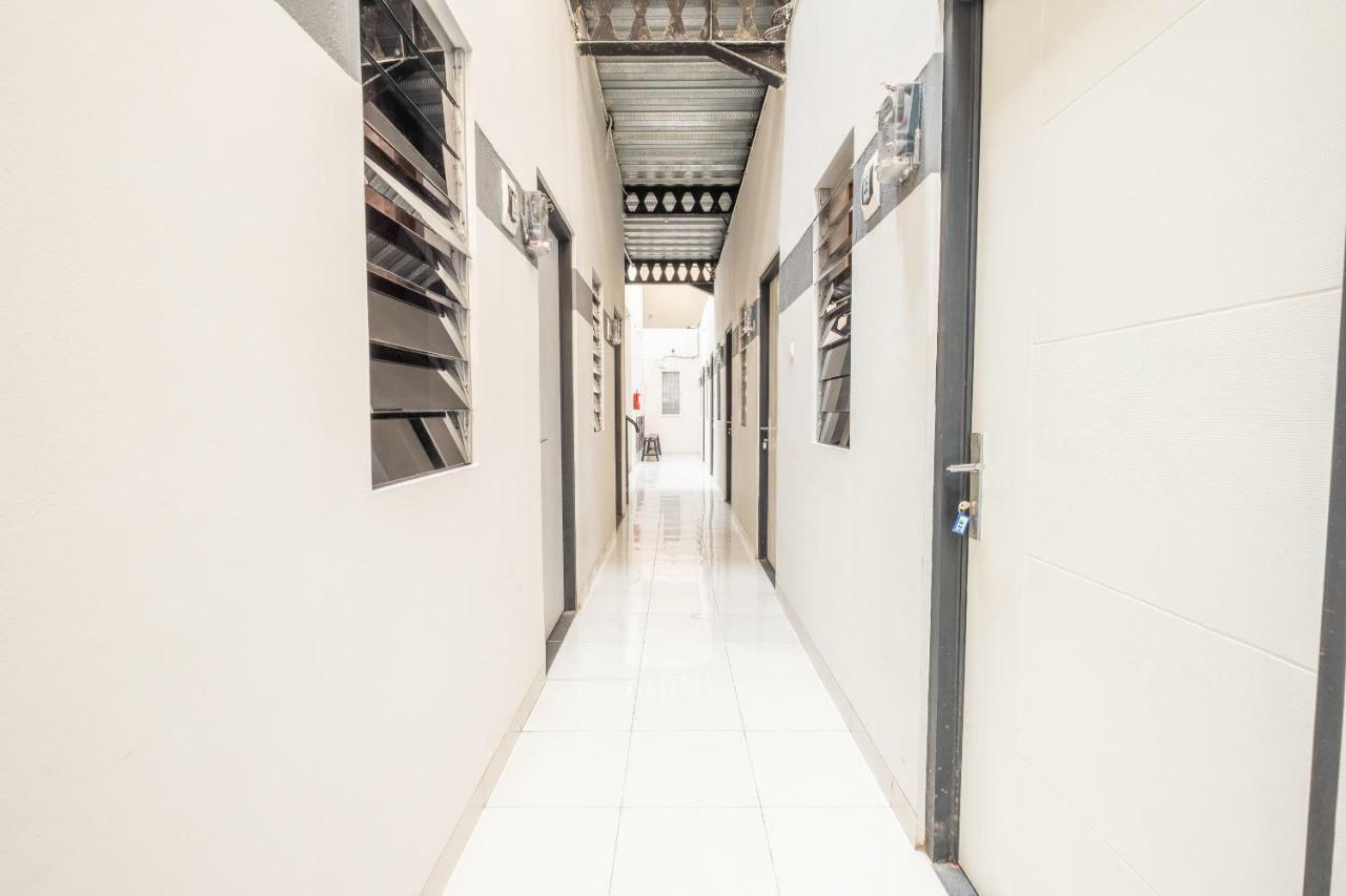 Hotel Syariah Tremigo Guesthouse Cirebon Εξωτερικό φωτογραφία