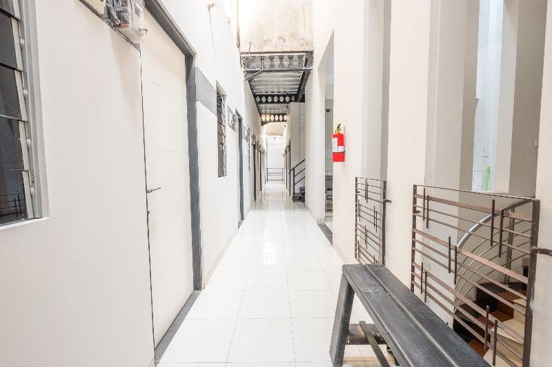 Hotel Syariah Tremigo Guesthouse Cirebon Εξωτερικό φωτογραφία